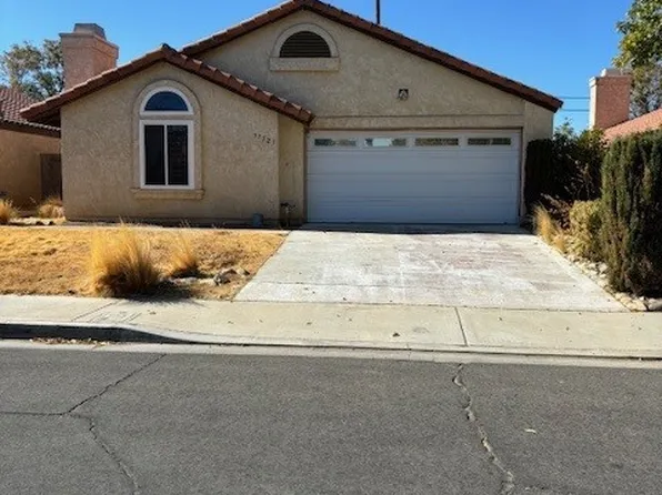 37521 Lilacview Ave, Palmdale, CA 93550