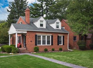 4236 W 214th St, Fairview Park, OH