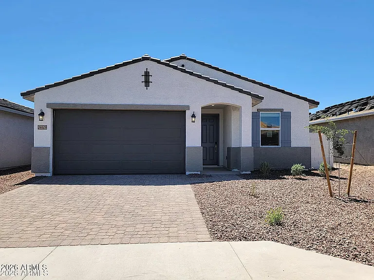 24629 W Grove St — Photo 1