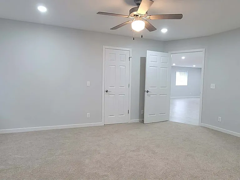 5708 N 181st Ave — Photo 37