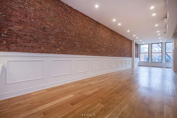 Rented by Town Residential | media 27