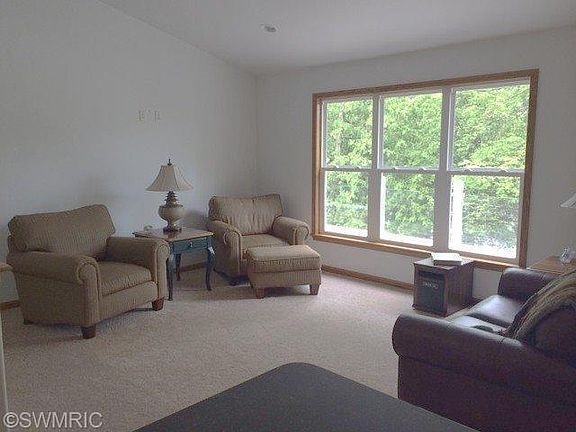 2nd image of 22133 205th Ave