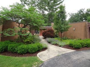 7135 Oakbrook St SE, Grand Rapids, MI 49546