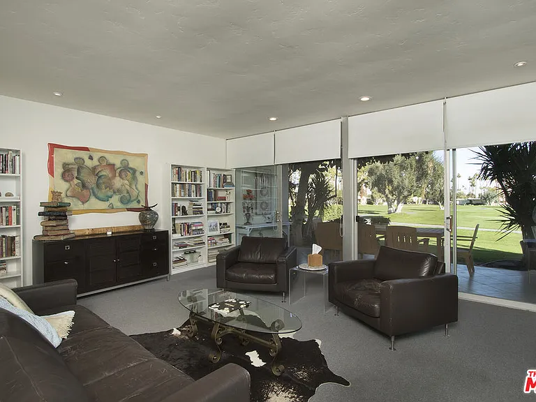 501 Desert Lakes Cir — Photo 35