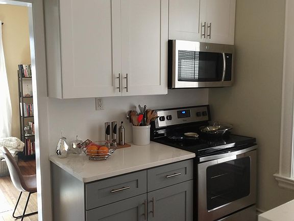2nd image of 1909 1st Ave S APT 4