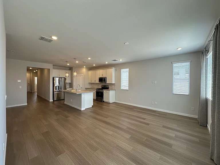 25183 N 155th Dr — Photo 12
