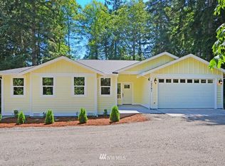 18761 Viking Ave, Poulsbo, WA 98370