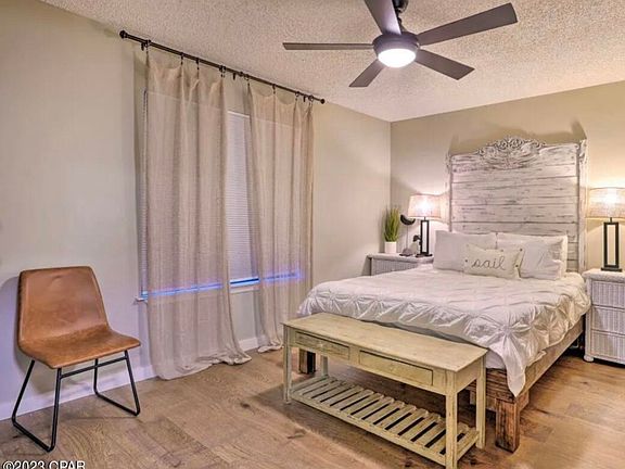 3rd image of 300 Cain Rd #320