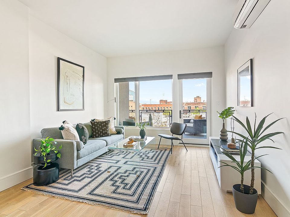 1st image of 15 E 19th St #6D