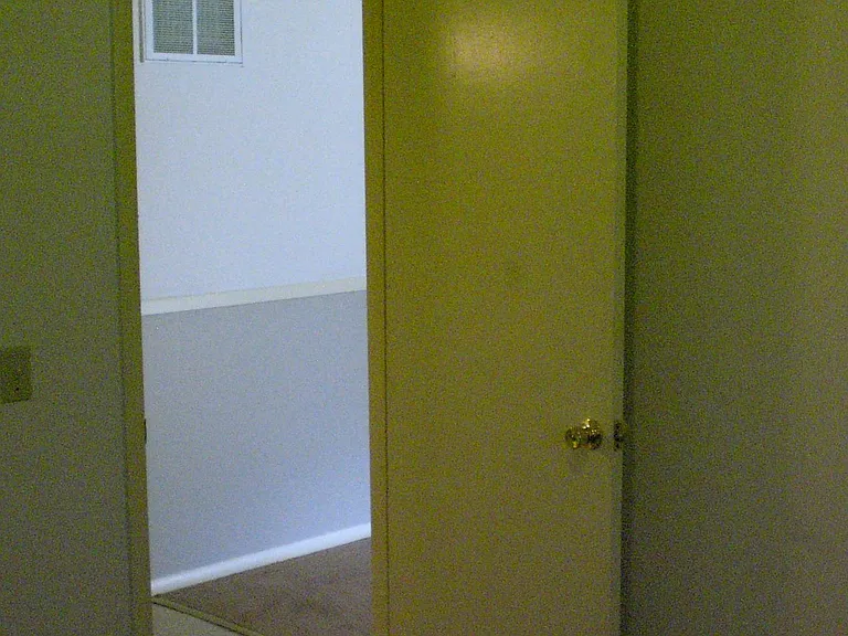 4063 Bruene Ave — Photo 14