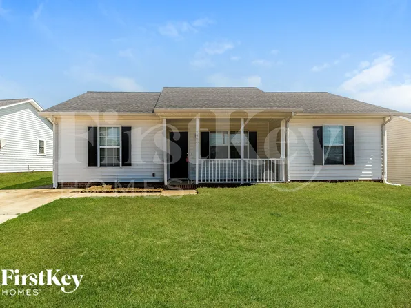 2466 Shadow Valley Rd, High Point, NC 27265