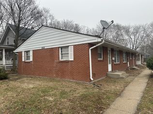 1522 14th St APT 3, Rockford, IL 61104