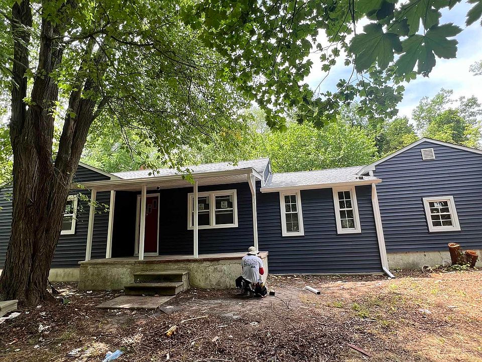 2nd image of 6301 Delilah Rd