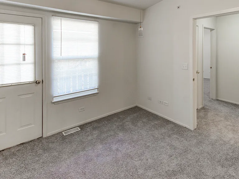 Waterford Greens Apartments and Townhomes — Photo 10