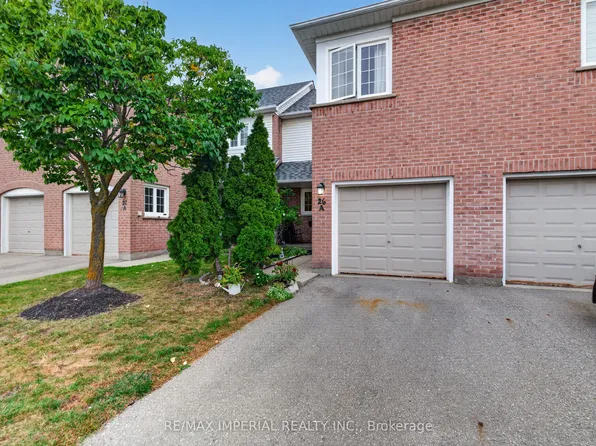 5205 Glen Erin Dr E #26A, Mississauga, ON L5M 5N6