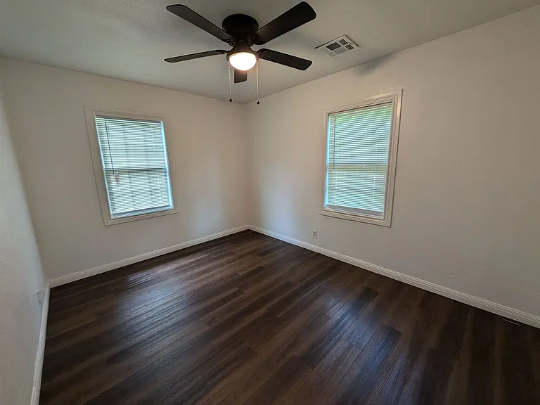 4770 Galveston St — Photo 11