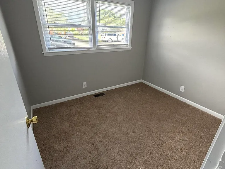 1861 Dunkirk Dr — Photo 8