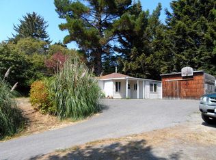 97 Page Way, Fortuna, CA 95540