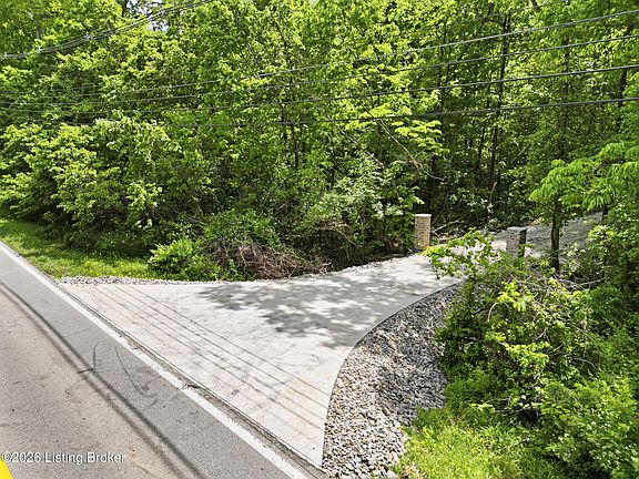 5th image of 5900 Billtown Rd