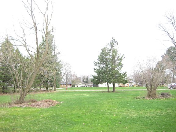4th image of Medford Ave Lot 2