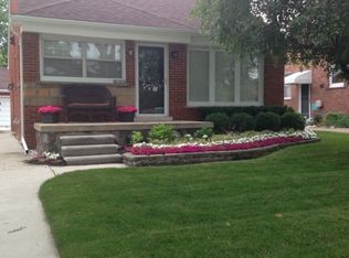 1826 E Melton Rd, Birmingham, MI 48009