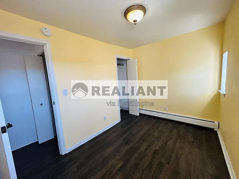 243 W 8th St #2 — Photo 8