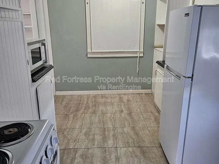 3005 Beatrice Pl — Photo 5