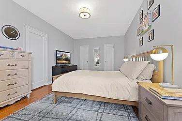 Sold by Poljan Properties Inc.