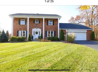 8227 Millview Dr, Cincinnati, OH 45249