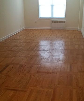 4th image of 4830 40th St #2B