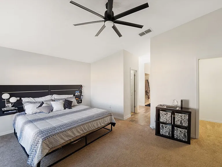 518 Highland Meadows St — Photo 17