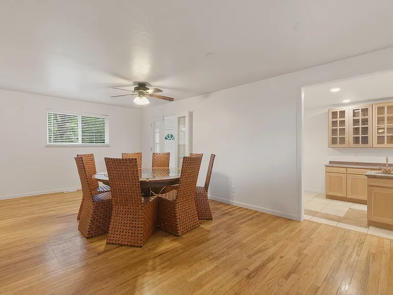8111 E Briarwood Blvd — Photo 33
