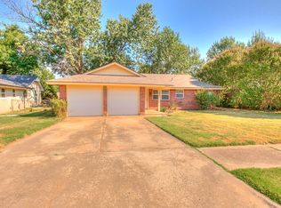 2017 Elmhurst Dr, Norman, OK 73071