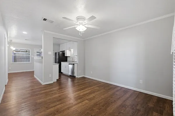 1403 Airline Dr #A — Photo 8