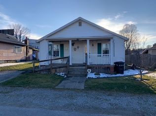 9 Hillman St, Bentleyville, PA