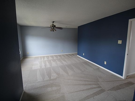 4th image of 4209 Doten Dr