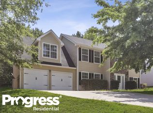 144 Titan Rd, Stockbridge, GA 30281