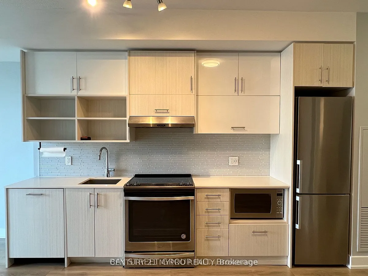 Building Photo - 128 Fairview Mall Dr #206