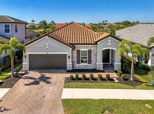 4889 Antrim Dr, Sarasota, FL 34240