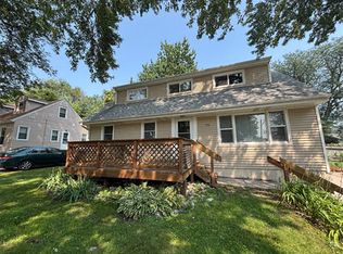 715 13th Ave, Coralville, IA 52241