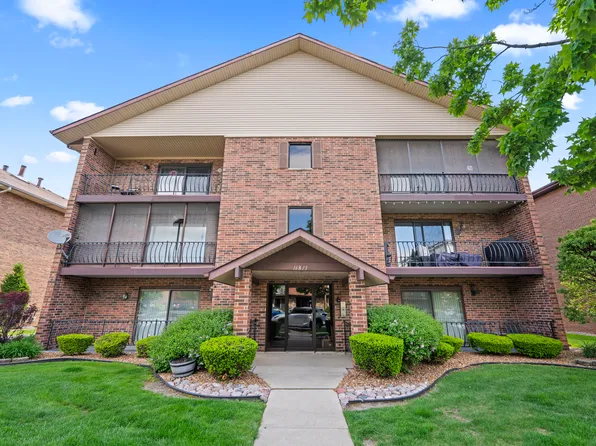 16813 81st Ave APT 3S, Tinley Park, IL 60477