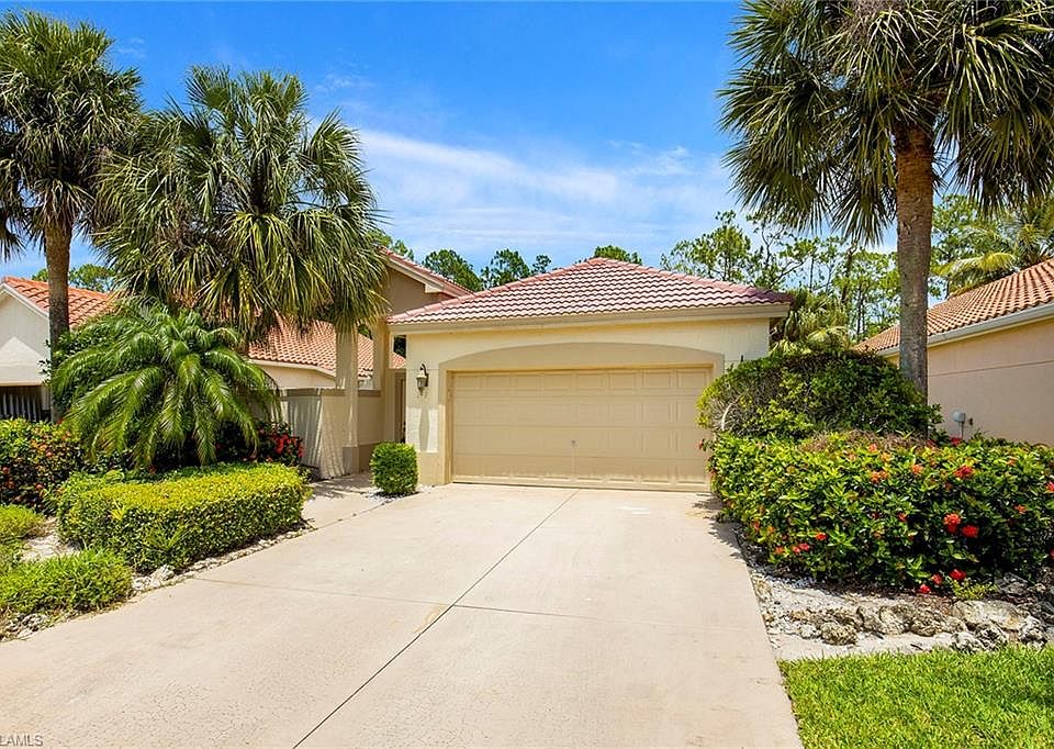 1st image of 272 Sabal Lake Dr