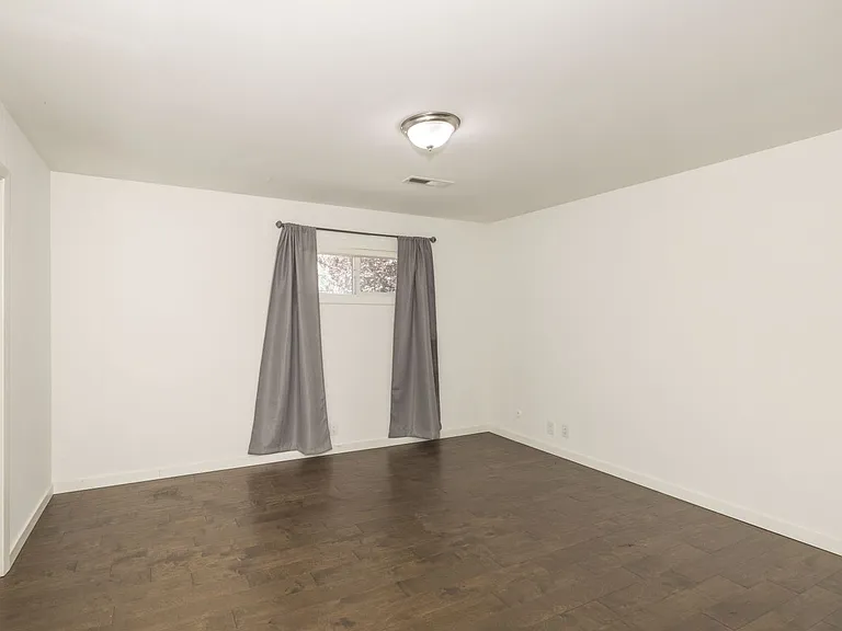 783 Fremont Ave — Photo 10