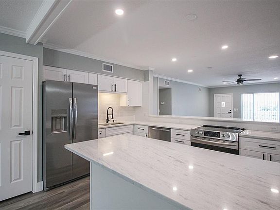 4th image of 2295 Americus Blvd E APT 55