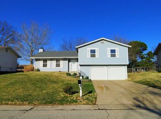 1427 Mohican Trl, Saint Charles, MO 63304