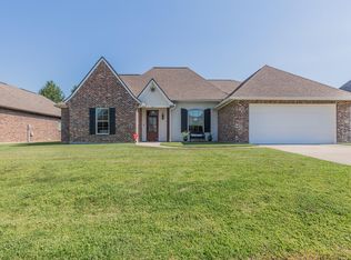 142 Ridge Run Ln, Carencro, LA 70520