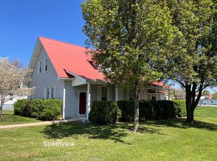120 W Church St, Burkesville, KY 42717