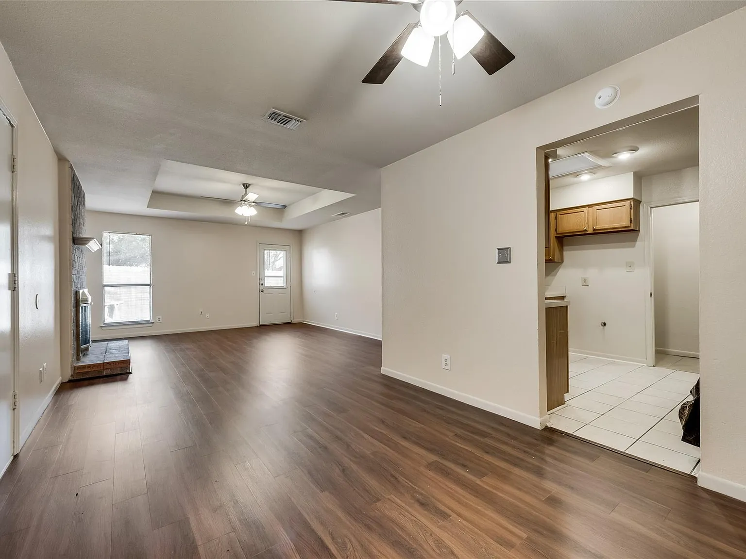 3 bed, 1440 sqft, $1,950 — Photo 4