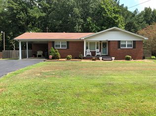458 Circle Dr, Huntingdon, TN 38344