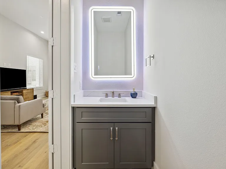 1618 Ojeman Rd #C — Photo 10